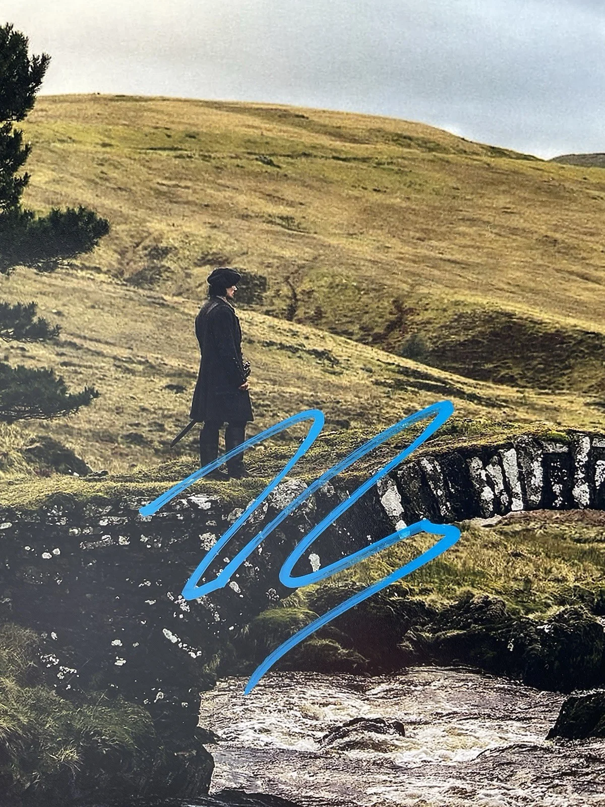 Jamie Roy — Jamie Roy signed 8x10 Outlander signed 8x10 Jamie Roy signed photo ACOA auto, image 2
