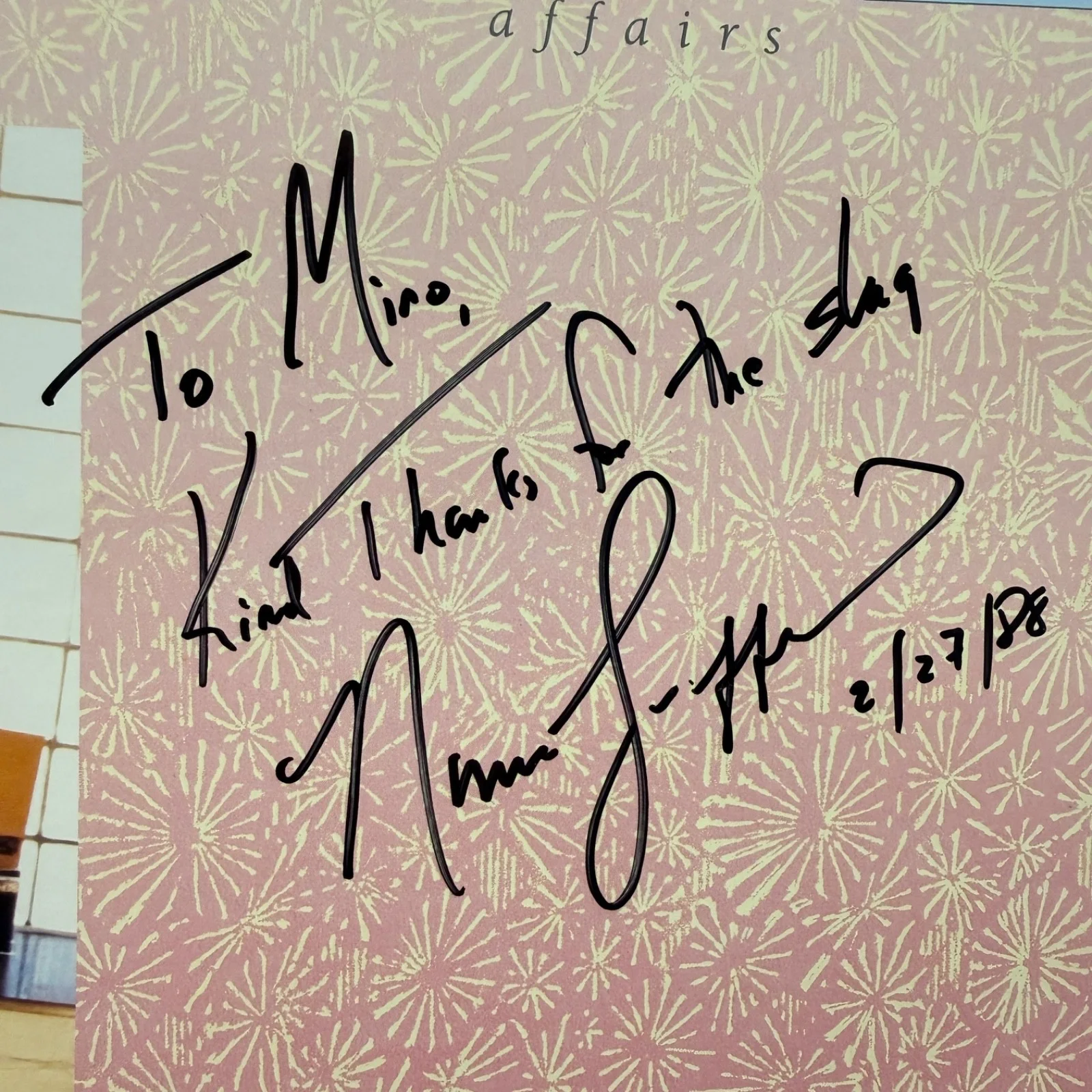 AUTOGRAPHED! NANCI GRIFFITH "Little Love Affairs" vinyl MCA-42102 AUTOGRAPHED NM, изображение 2