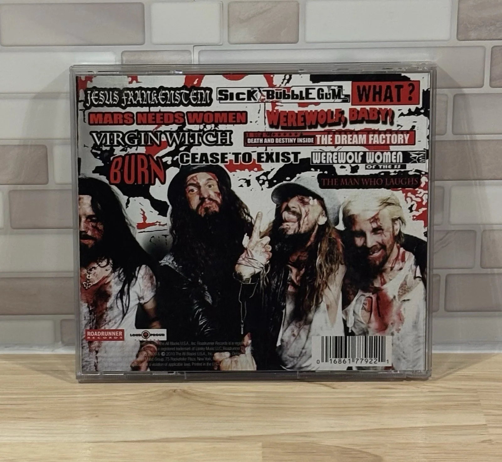 Hellbilly Deluxe Vol. 2 by Rob Zombie Autographed by All Members 2010 CD, image 5