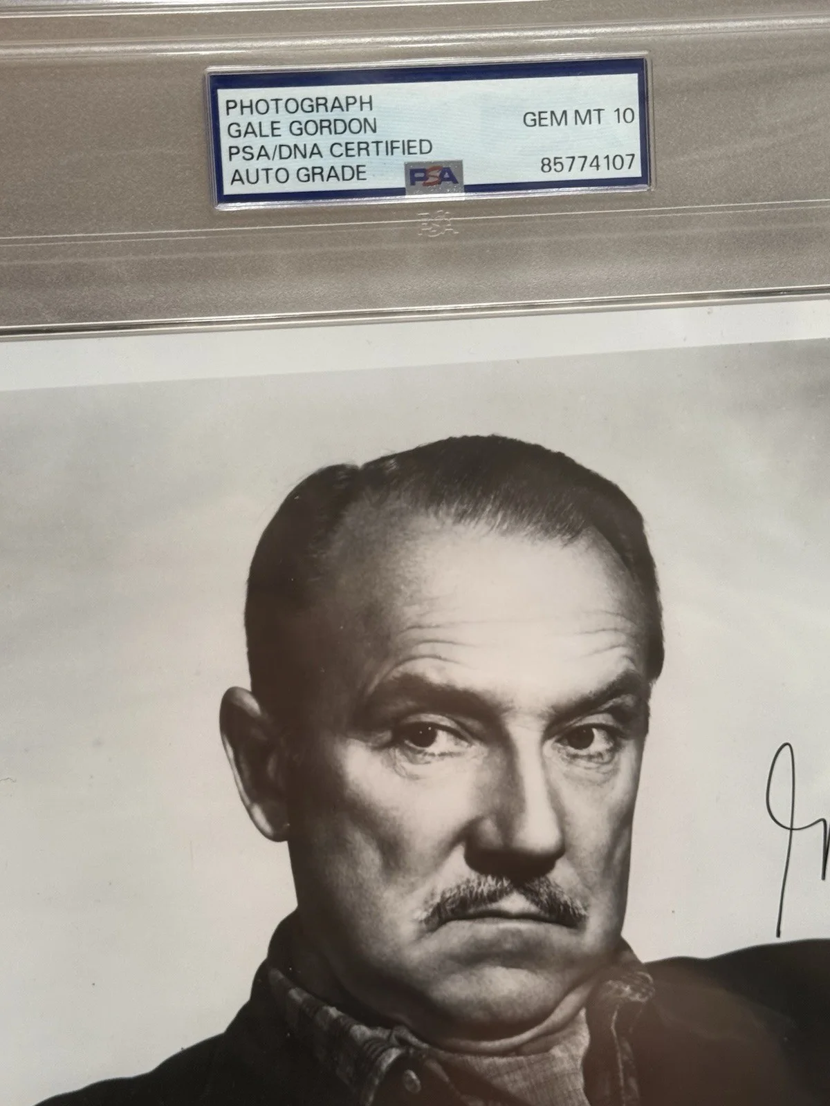 Gale Gordon — RARE! Gale Gordon PSA 10 Signed Actor 8x10 Photo - I Love Lucy Dennis The Menace, изображение 3