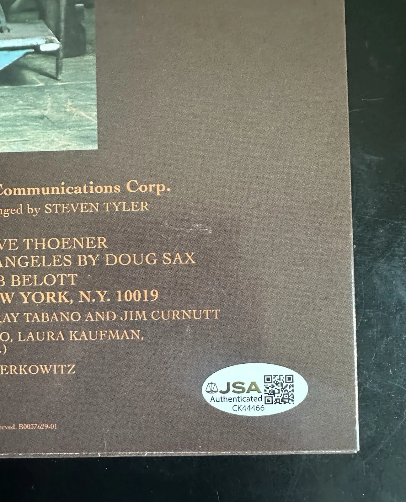 TOM HAMILTON SIGNED AEROSMITH TOYS IN THE ATTIC VINYL RECORD LP BASSIST JSA COA, изображение 5