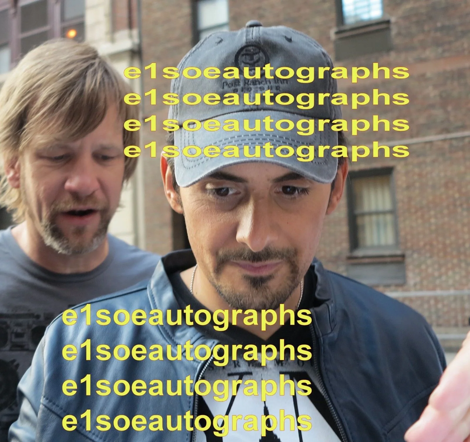 Brad Paisley signed 8x10 Photo in person. Photo Proof - Country Music Singer, изображение 2