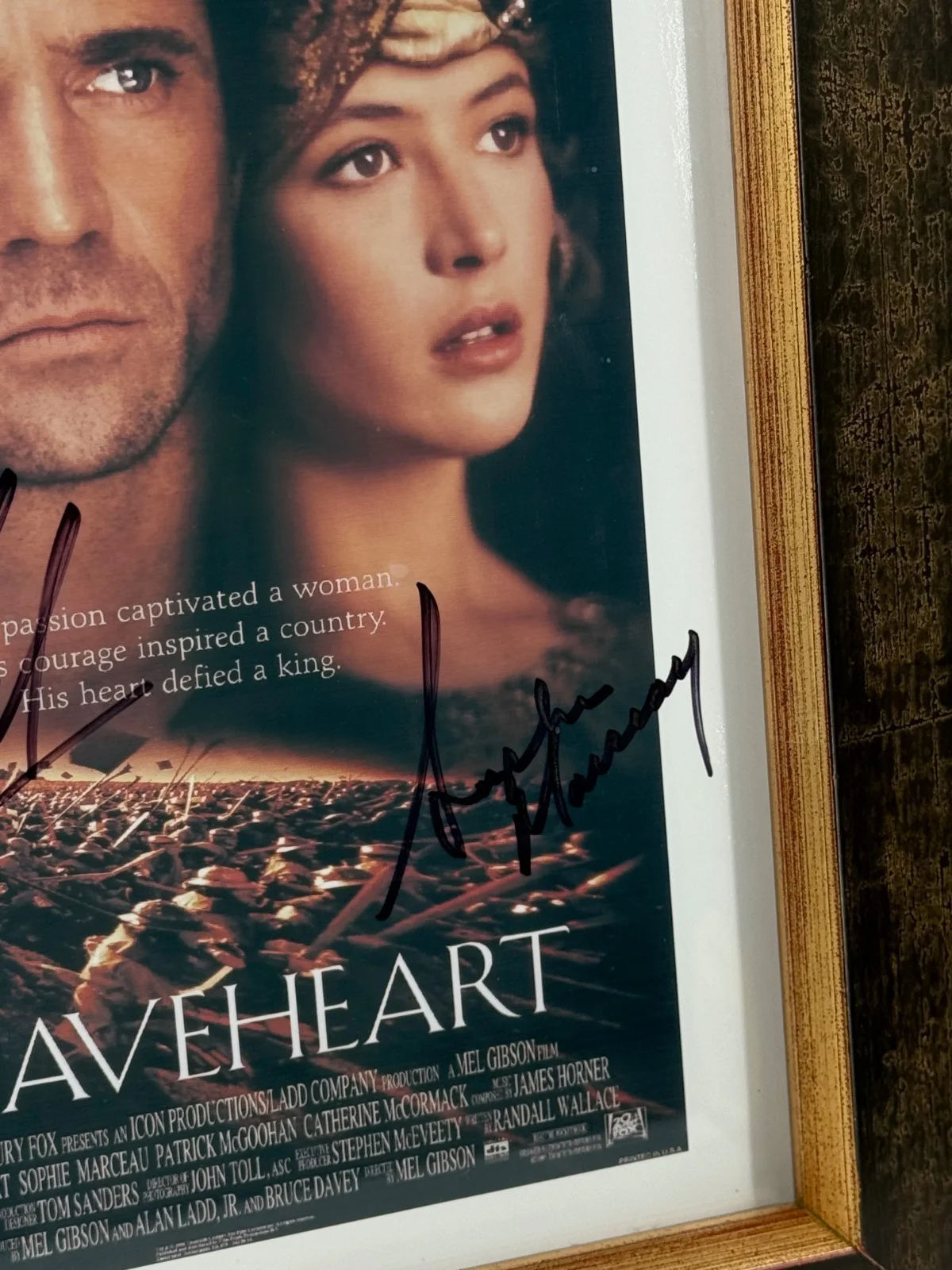 Sophie Marceau, Mel Gibson — Mel Gibson Sophie Marceau AUTOGRAPHED Brave Heart Movie Poster Photograph, изображение 4