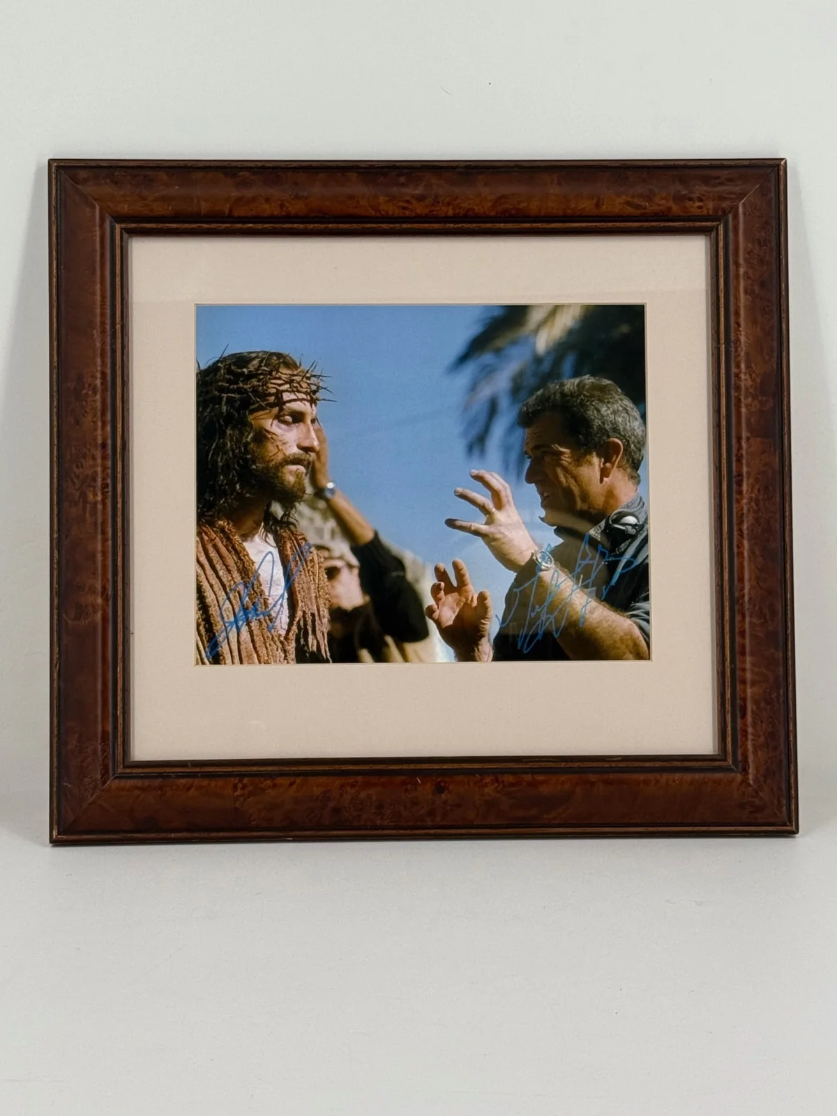 Mel Gibson, Jim Caviezel — Mel Gibson Jim Caviezel AUTOGRAPHED Passion of the Christ Movie Photograph