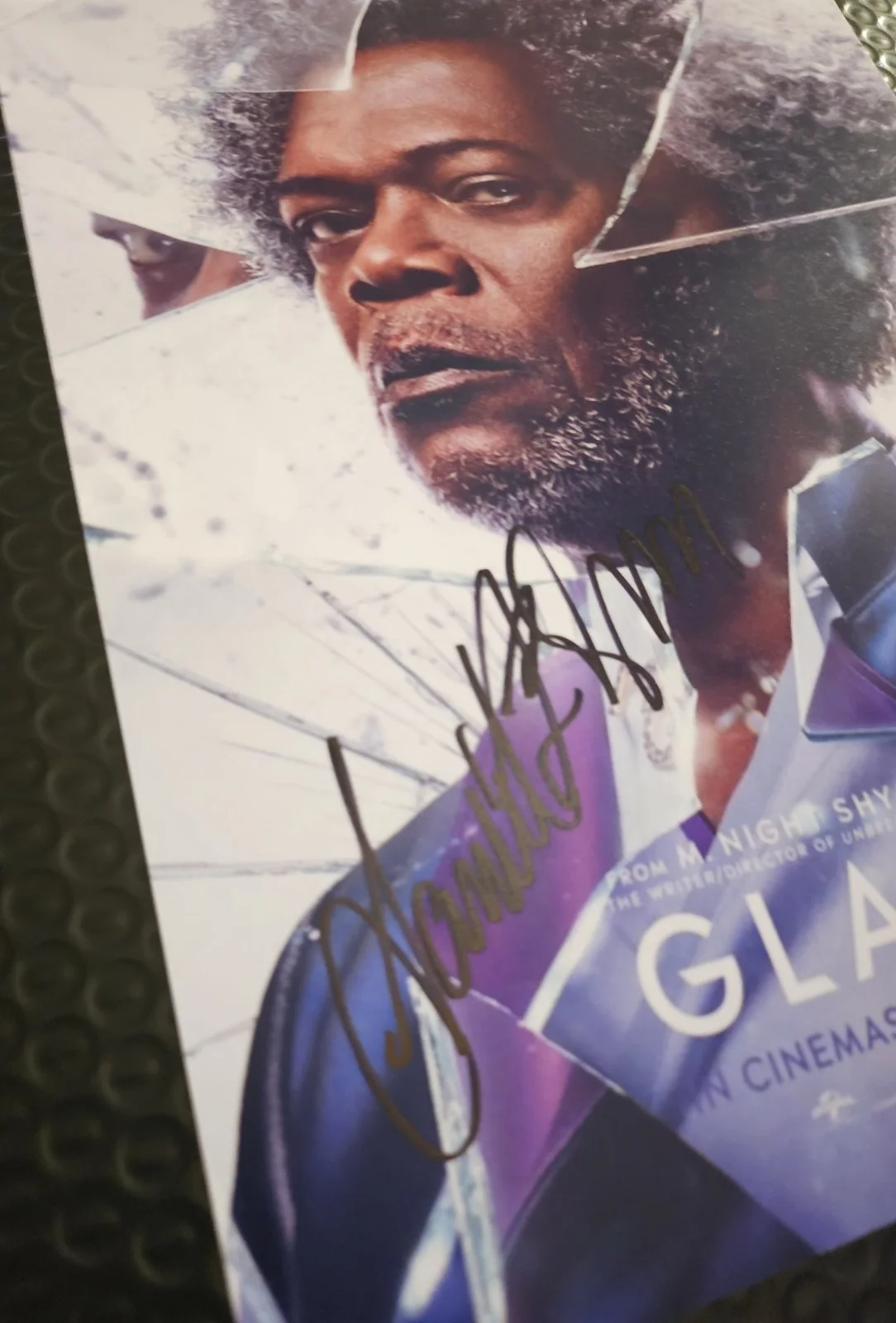 SAMUEL L JACKSON ORIGINAL AUTOGRAPH PROMO MOVIE 'GLASS '9X12INCHES W/ COA PHOTO, изображение 3