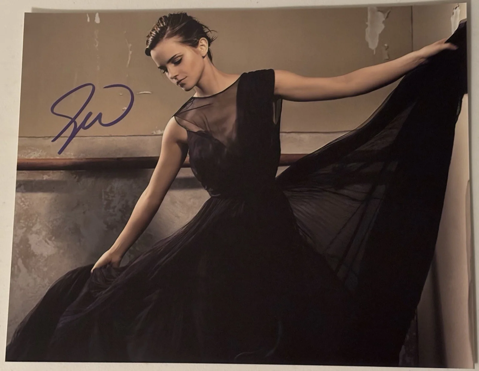 Emma Watson — Emma Watson Autographed Photo, 8x10 with COA, Harry Potter