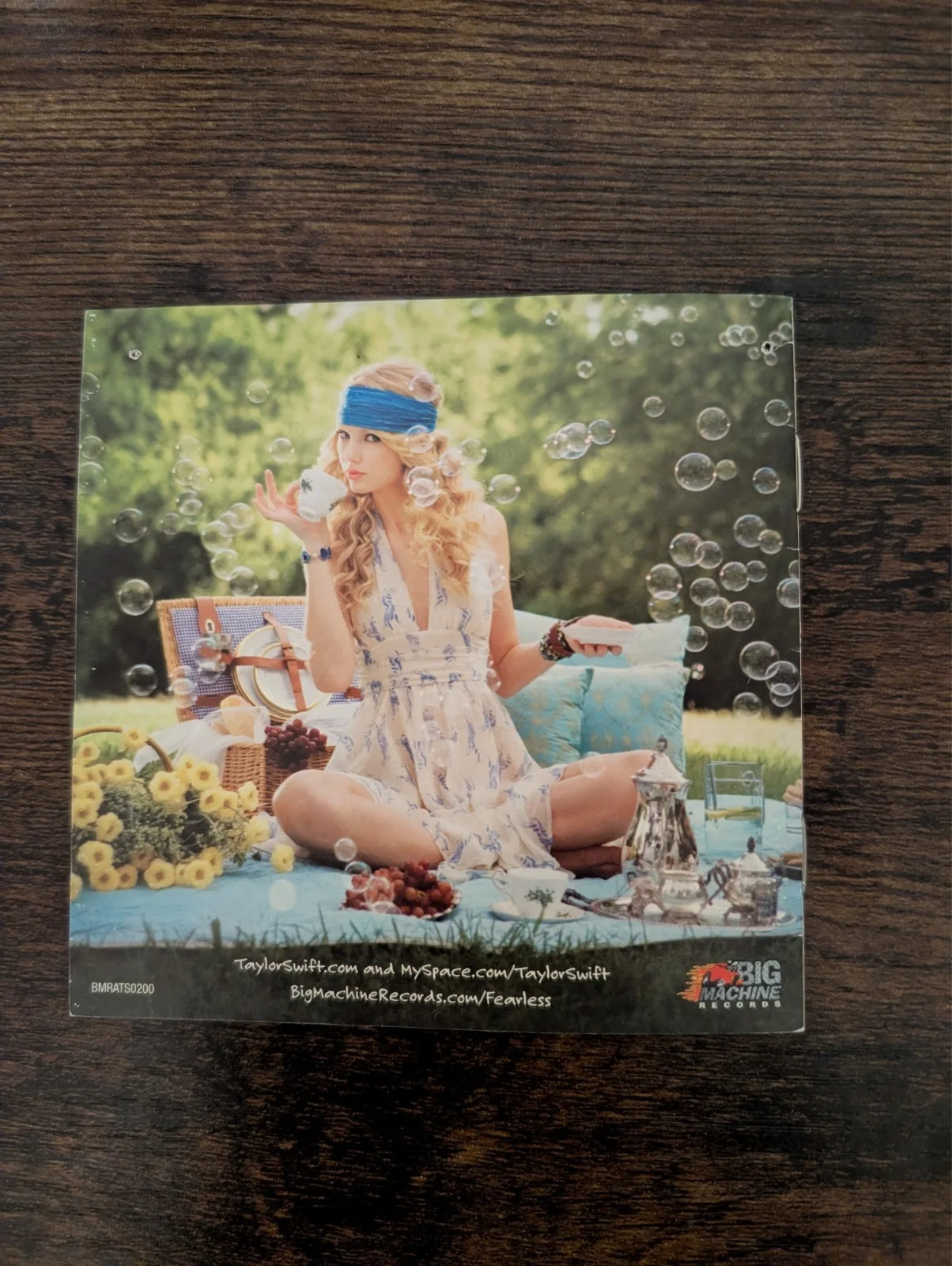 Signed original Fearless Taylor Swift CD booklet, image 2