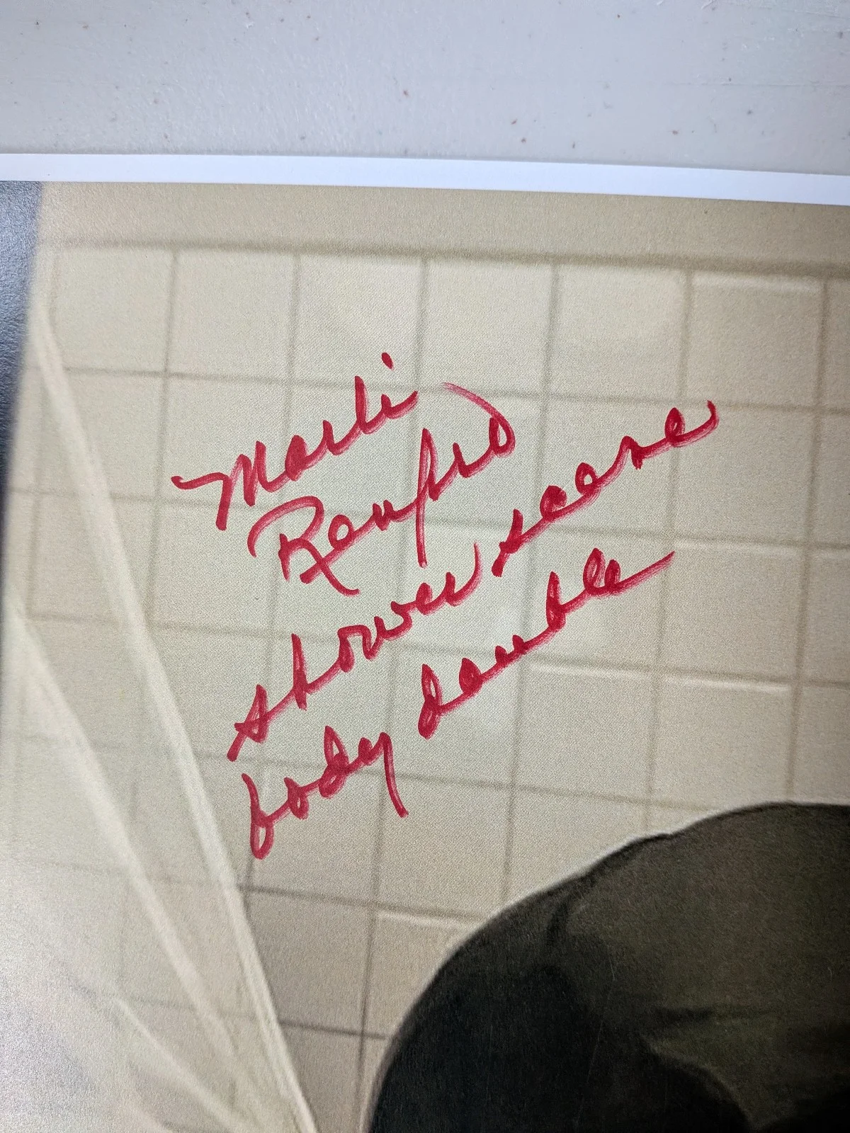 MARLI RENFRO Signed PSYCHO 11x17 PHOTO Poster Janet Leigh Body Double JSA COA C, изображение 2