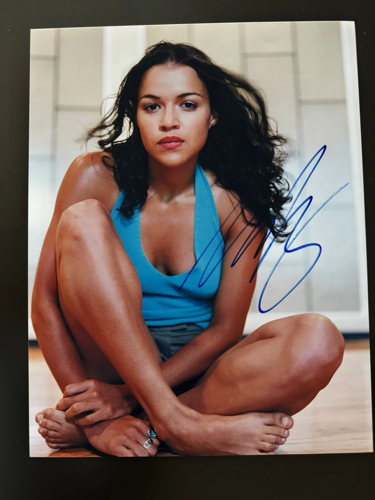 Michelle Rodriguez — Michelle Rodriguez Signed Photo 8.5x11 – Fast & Furious, Resident Evil Star – CO