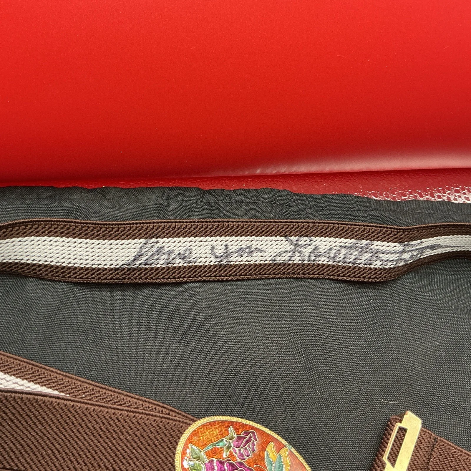 LORETTA LYNN QUEEN OF COUNTRY MUSIC PERSONAL BELT OF HERs AUTOGRAPH 2 Times, изображение 2