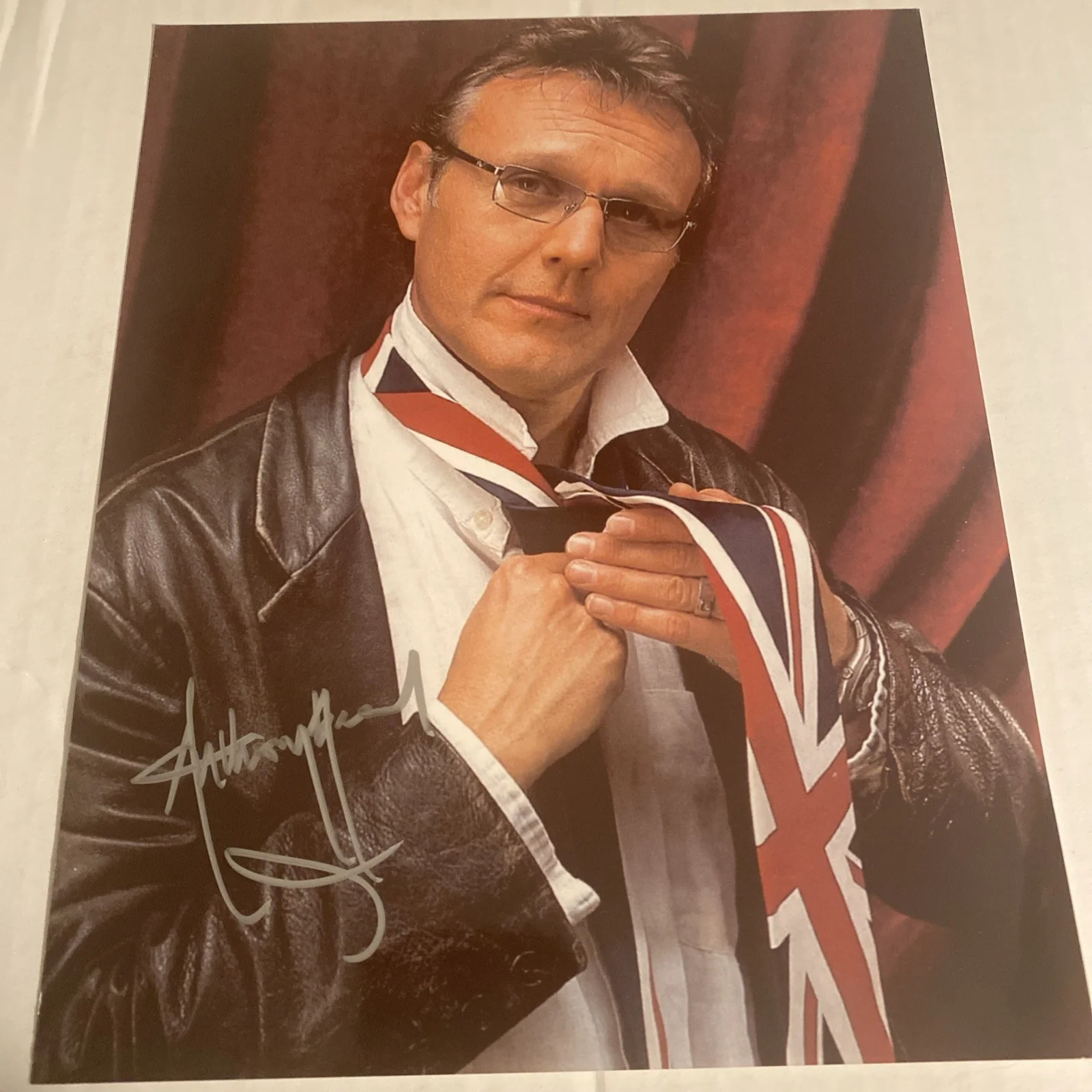 ANTHONY HEAD as Rupert Giles - Buffy GENUINE SIGNED AUTOGRAPH Photo, image 2