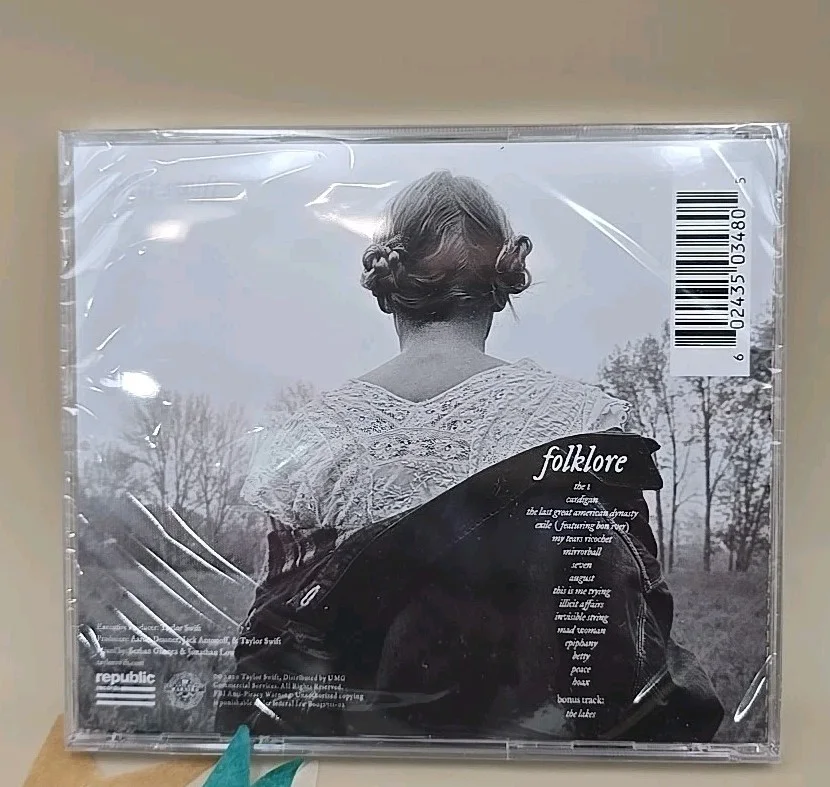 Taylor Swift SIGNED Folklore CD Authentic Autograph NEW Sealed W/ Cat Card+Stars, image 4