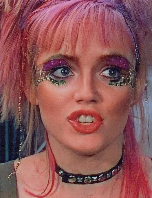 Lisa Langlois — "The Class Of 1984" - LISA LANGLOIS as 'Patsy' Signed 8x10 Photo W/COA., image 3