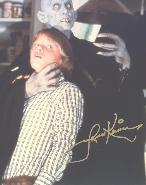 Lance Kerwin — Rare - LANCE KERWIN as 'Mark Petrie' In "Salem’s Lot" - Signed 11x14 Photo W/COA, изображение 2