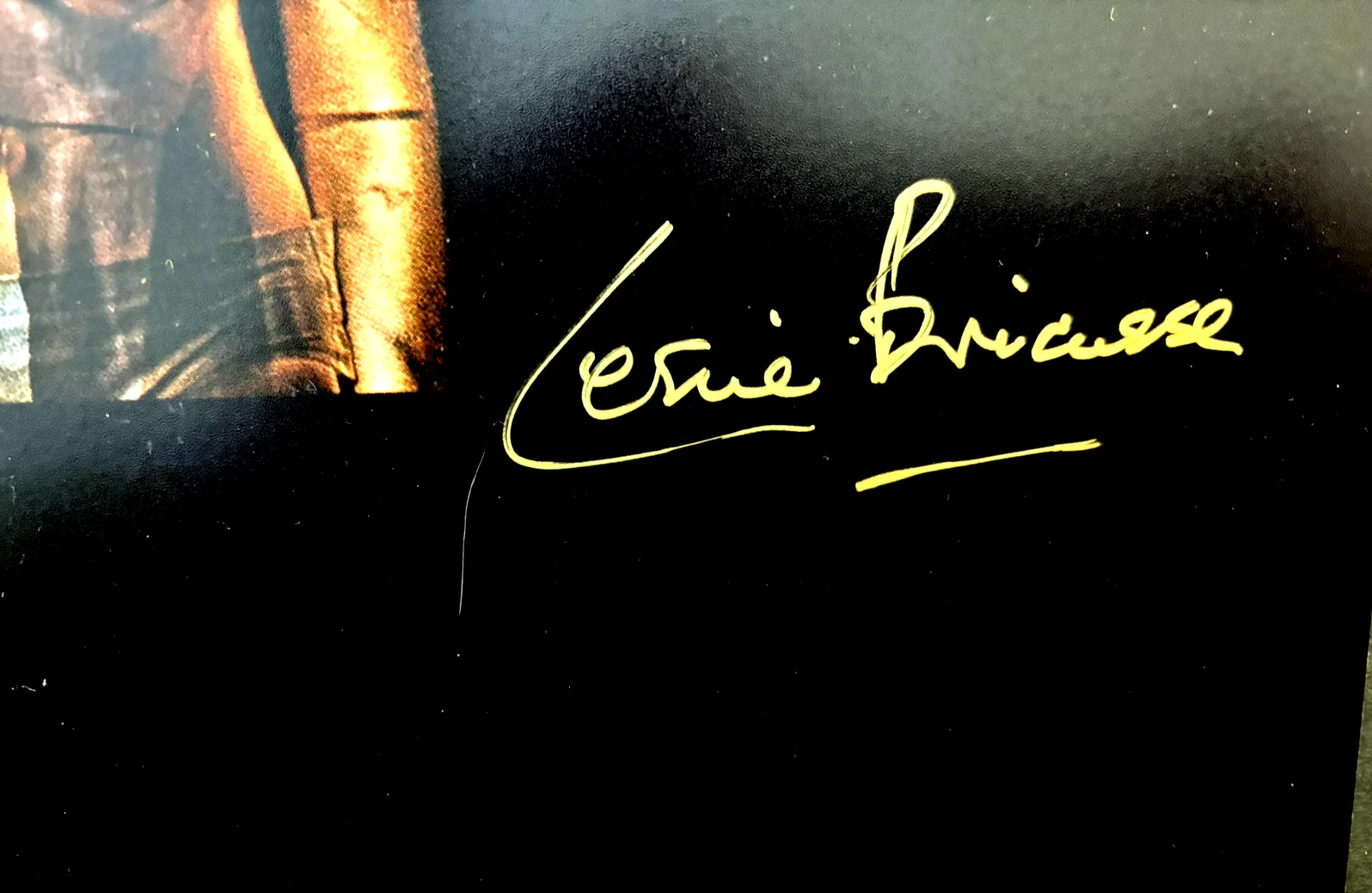 LESLIE BRICUSSE — LESLIE BRICUSSE SIGNED PHOTO "GOLDFINGER" RARE -DECEASED COMPOSER LYRICIST COA, изображение 2