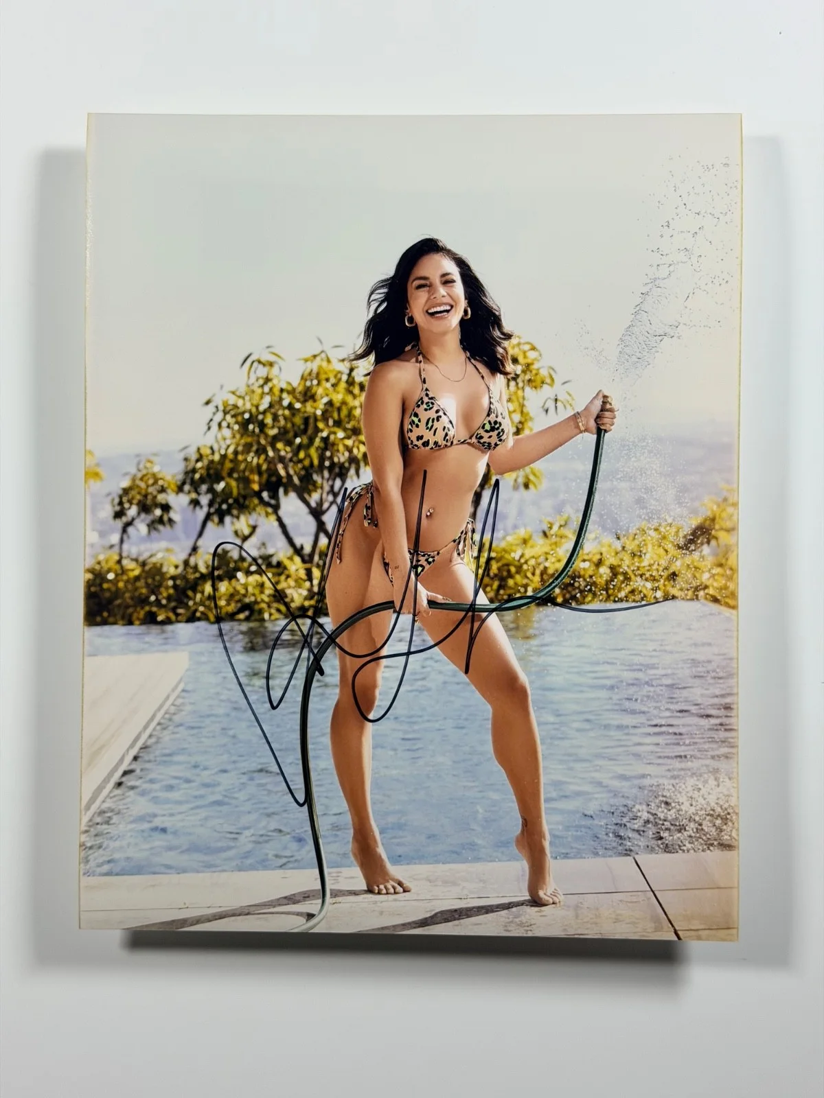 Vanessa Hudgens — Vanessa Hudgens Autographed 8x10 Sexy Pool Photo COA