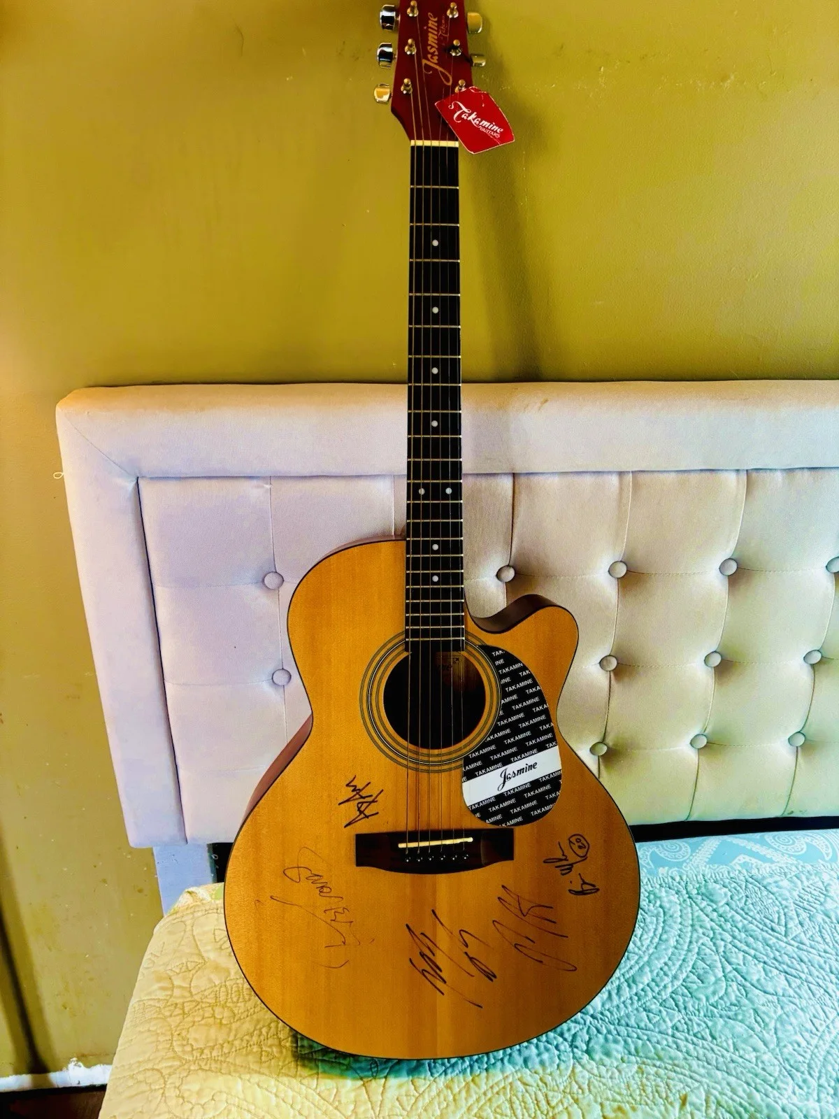 Matchbox 20 Band Signed Guitar! JSA Certified With Letter, image 2