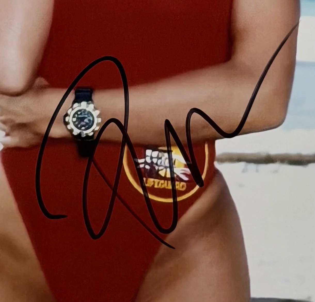 Pamela Anderson — Pamela Anderson Signed 8x10 Baywatch Red Swimsuit COA, изображение 2