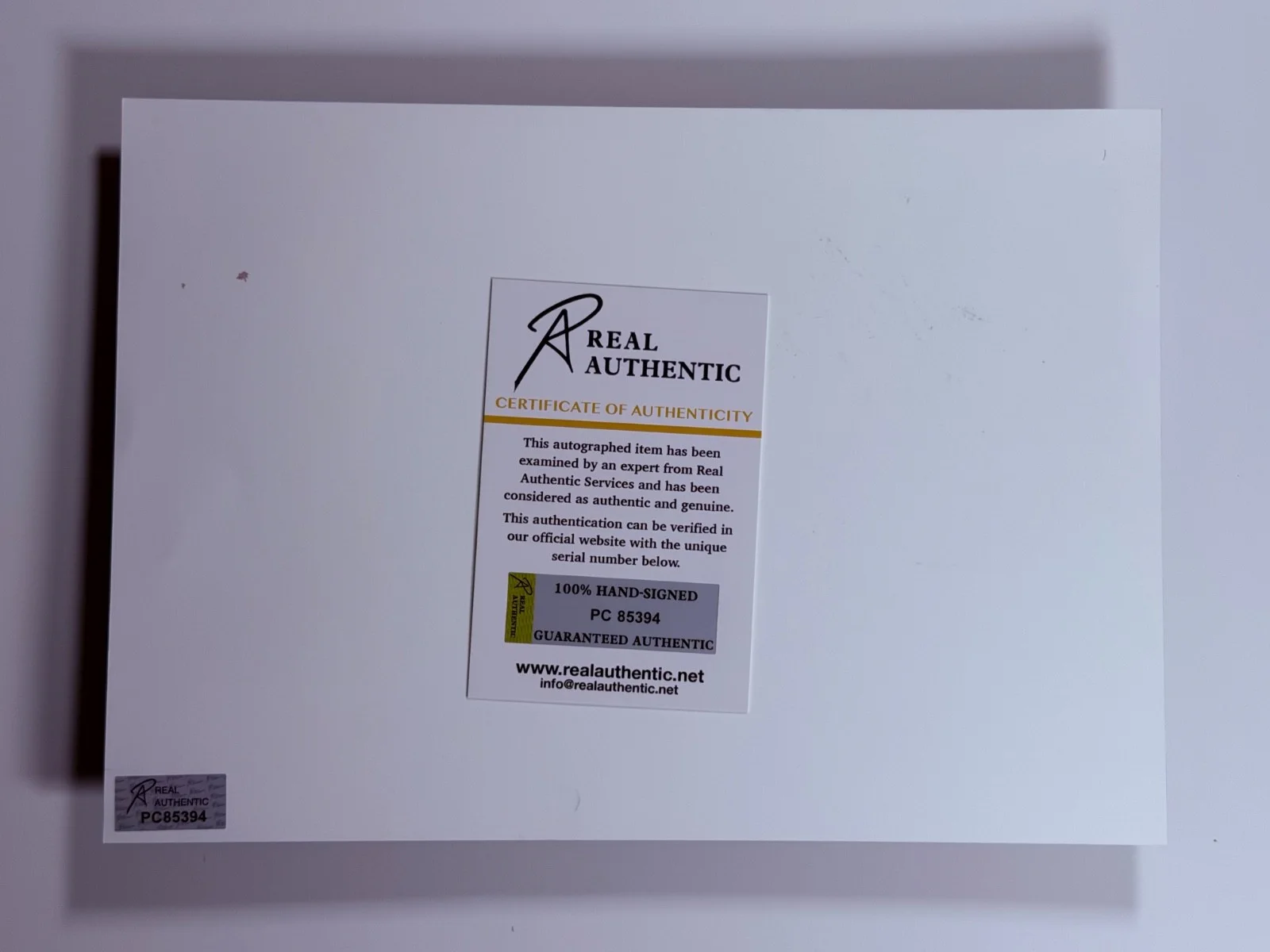 Ewan McGregor — Ewan McGregor Signed 8x11.5 Obi-Wan Kenobi Star Wars COA, image 3