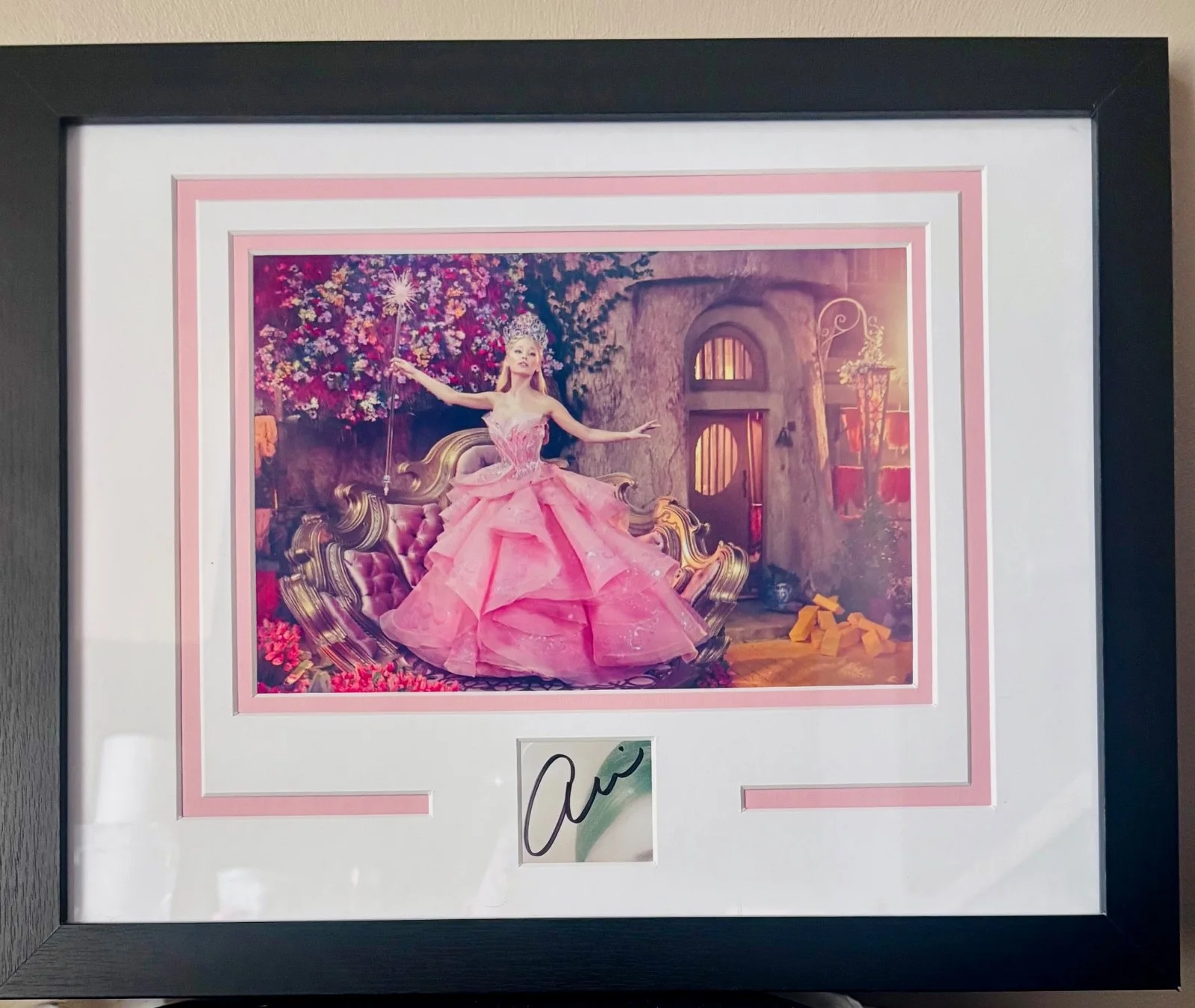 Arianna Grande — arianna grande autographed photo coa, image 3