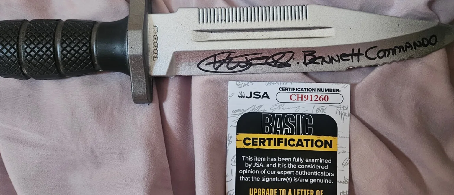 Vernon Wells — Mad Max II Vernon Wells autographed 12 inch toy plastic knife JSA Certified