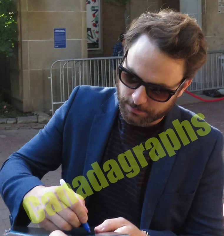 Charlie Day — Charlie Day signed Its Always Sunny In Philadelphia 8x10 C. Kelly photo, изображение 3