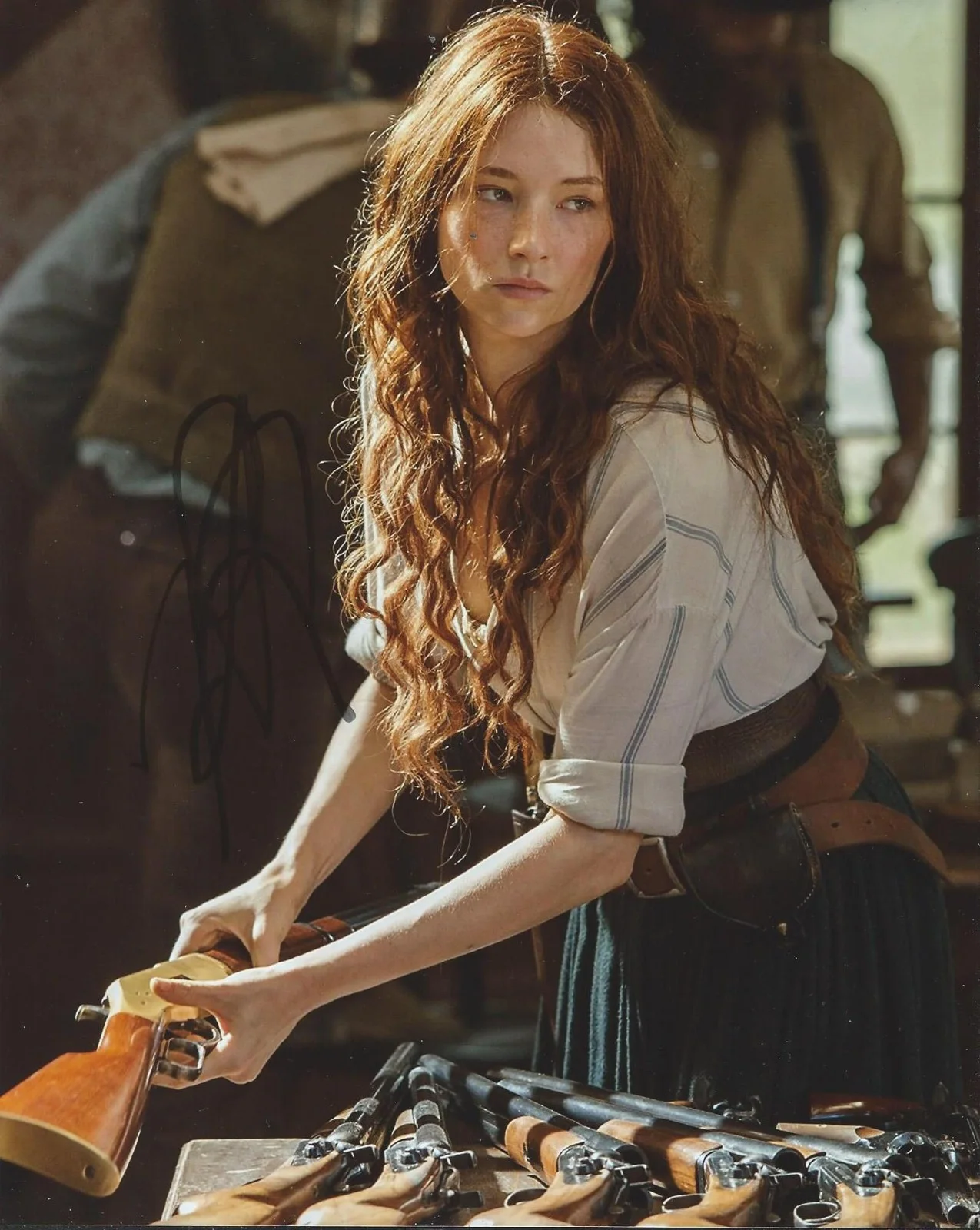Haley Bennett — Haley Bennett signed The Magnificent Seven 8x10 Emma Cullen photo