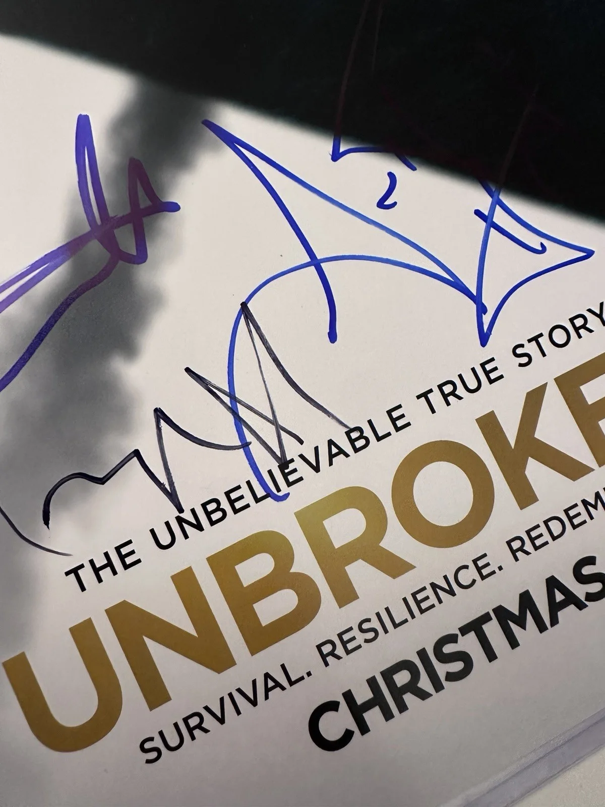 Rare Unbroken Movie Poster 12x18” Angelina Jolie & cast signed PSA W LOA, изображение 3