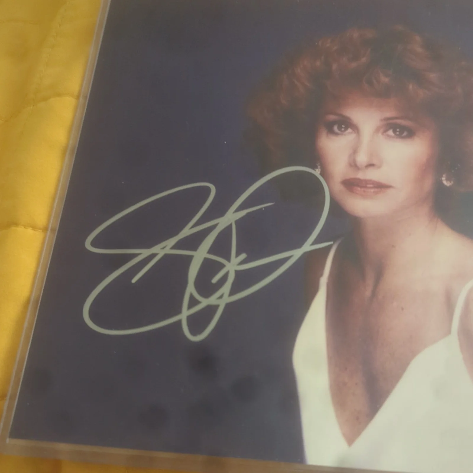 Stephanie Powers Signed Photo 8x10 Auto Autograph Letter of Authenticity, image 3