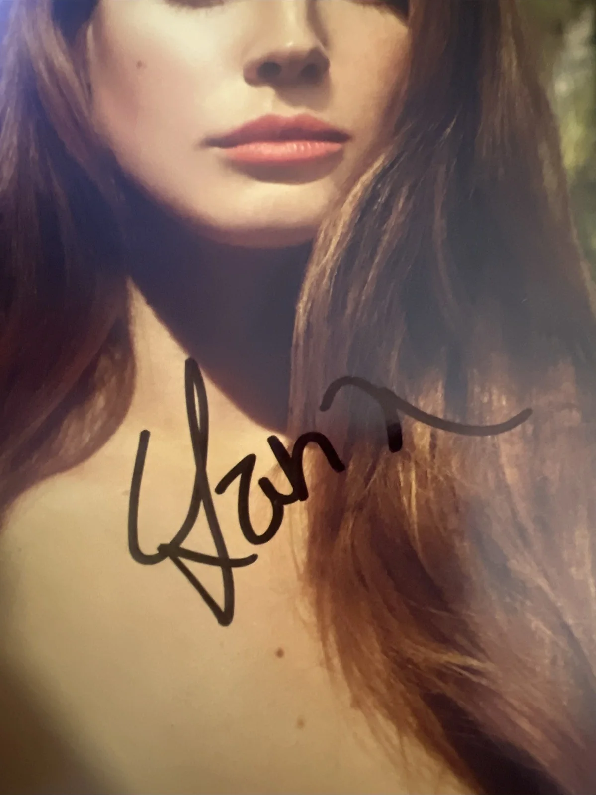 Lana Del Rey Signed Autographed Paradise Vinyl Album, изображение 2