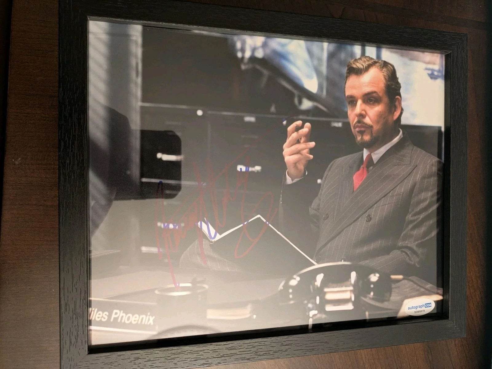 Danny Huston — Danny Huston Signed Autographed Framed 8x10 Photo With COA The Number 23