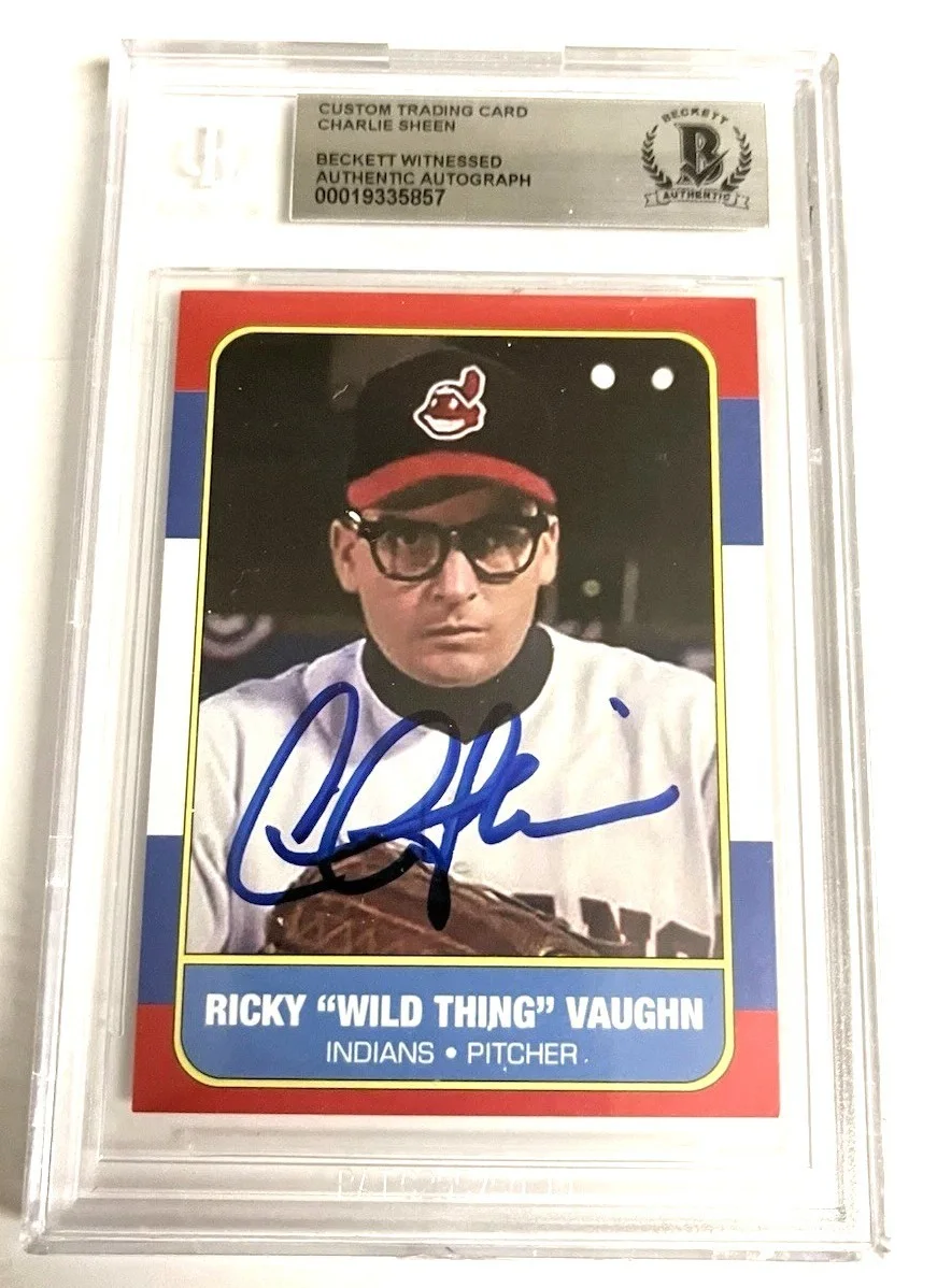 Charlie Sheen "Wild Thing" Signed Major League Movie Card - Beckett Encapsulated, изображение 2