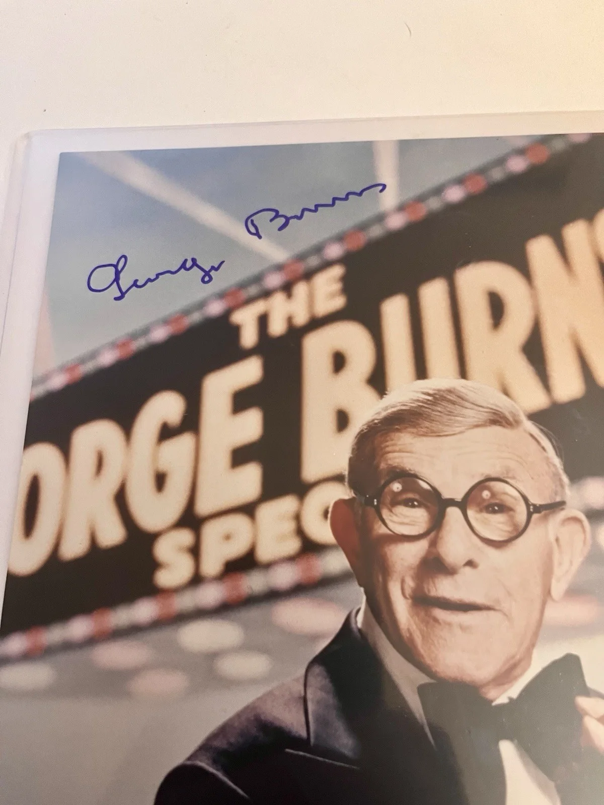 George Burns — George Burns Signed Photo 8x10 JSA Authentication With COA Actor, image 5