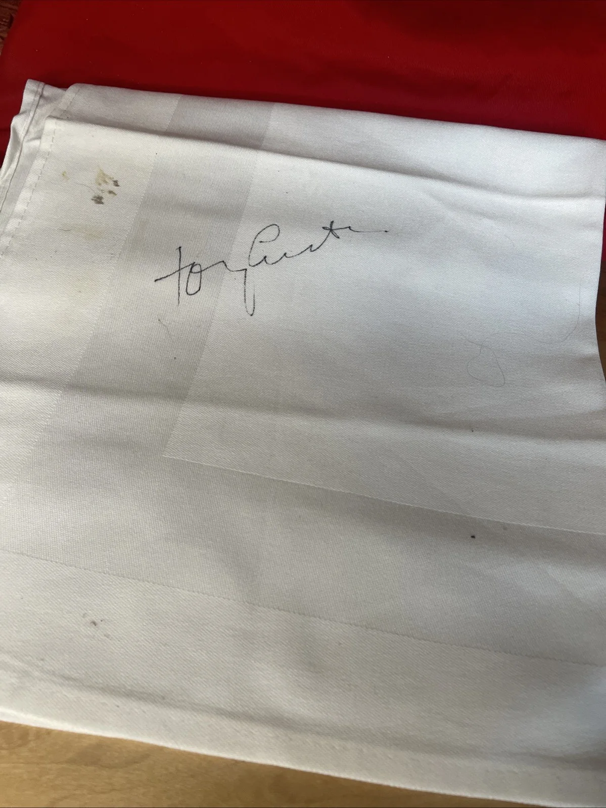 Tony Curtis Actor Signed Autographed Napkin Estate Find Cruise Unauthenticated, изображение 5