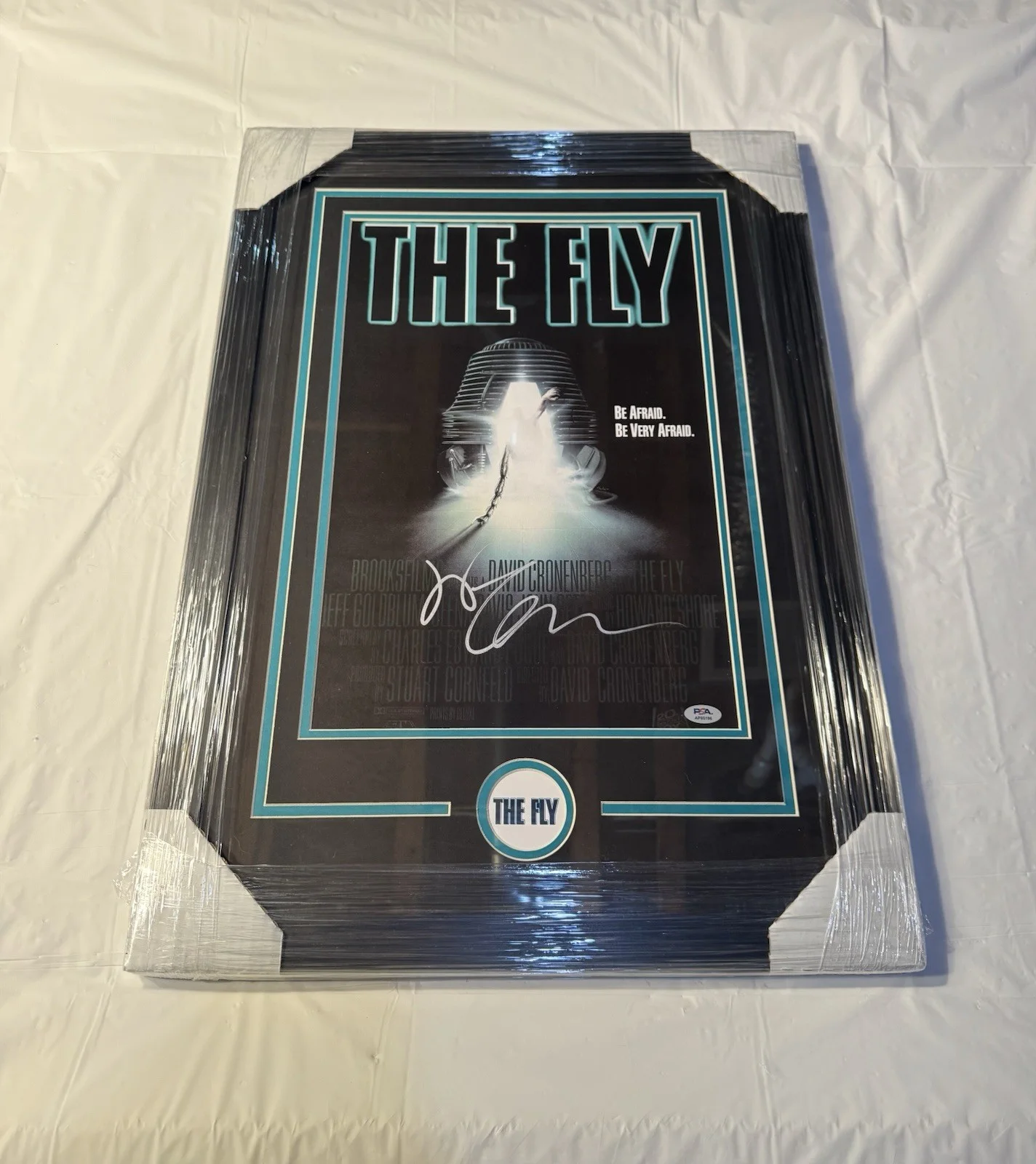 Jeff Goldblum — JEFF GOLDBLUM SIGNED AUTOGRAPH FRAMED THE FLY MOVIE POSTER PSA/DNA COA 12x18