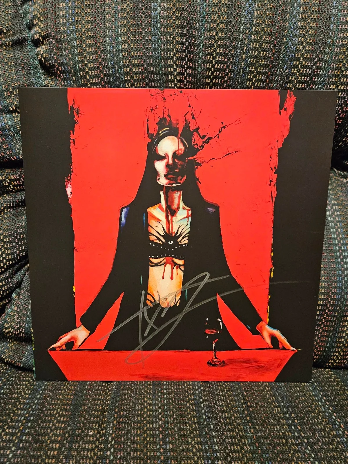 TX2 SIGNED End of Us Insert Sealed Vinyl Autographed Auto LP Record Red Black, изображение 2