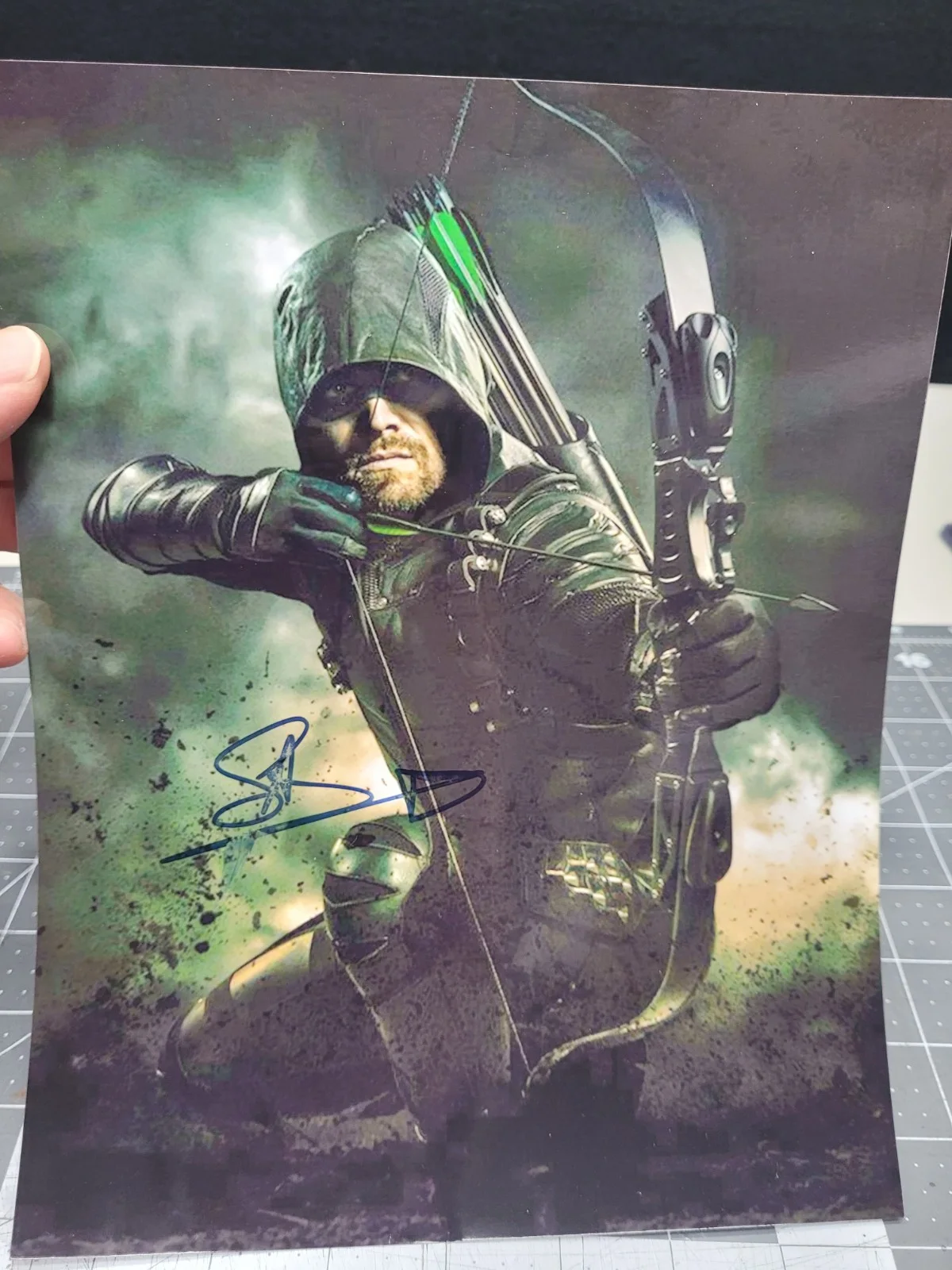 Stephen Amell — Stephen Amell Autographed 8x10 Arrow Photo Green Arrow CW TV Series St. Louis MO, изображение 4