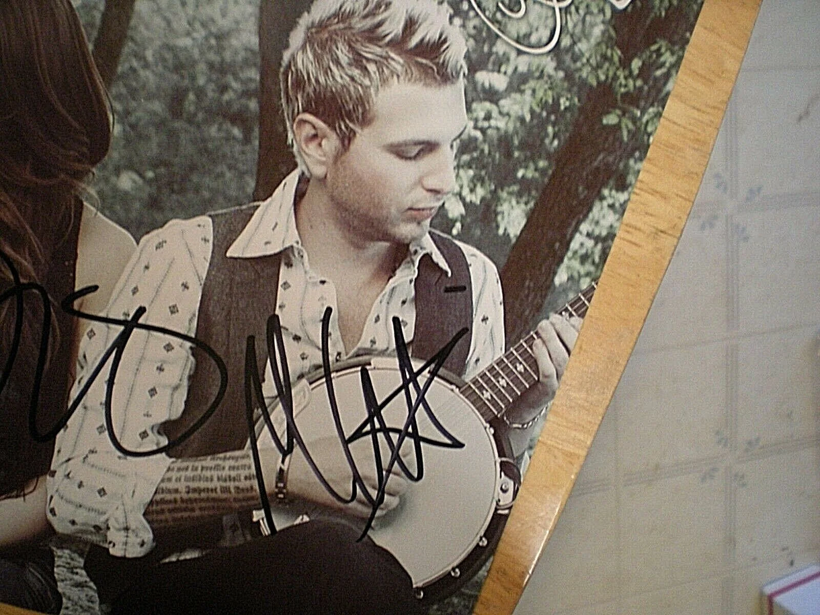 SIGNED PROMO PHOTO 12X12 BY 3-REINERT-MIKE & TOM GOSSIN-"THOUSAND MILES", изображение 3