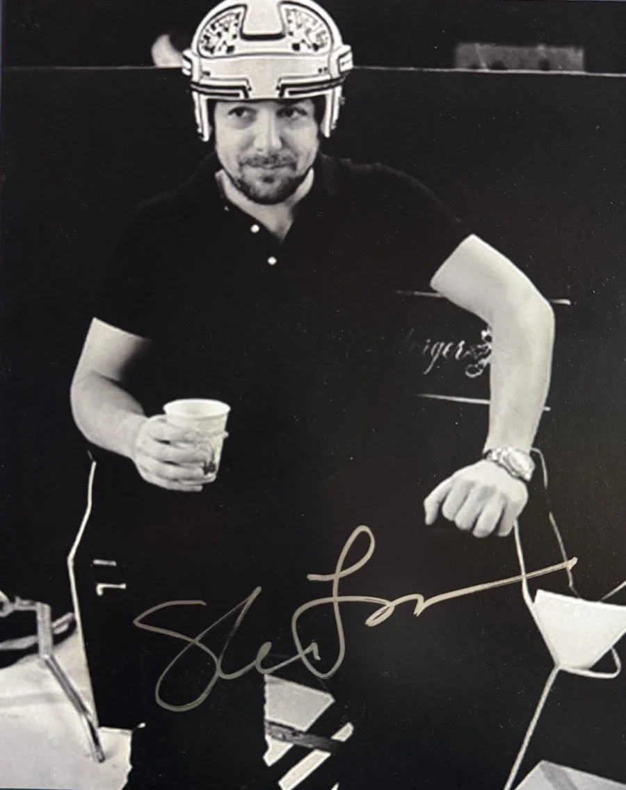 Steven Lisberger — STEVEN LISBERGER SIGNED 8x10 PHOTO TRON LEGACY DIRECTOR AUTOGRAPH COA