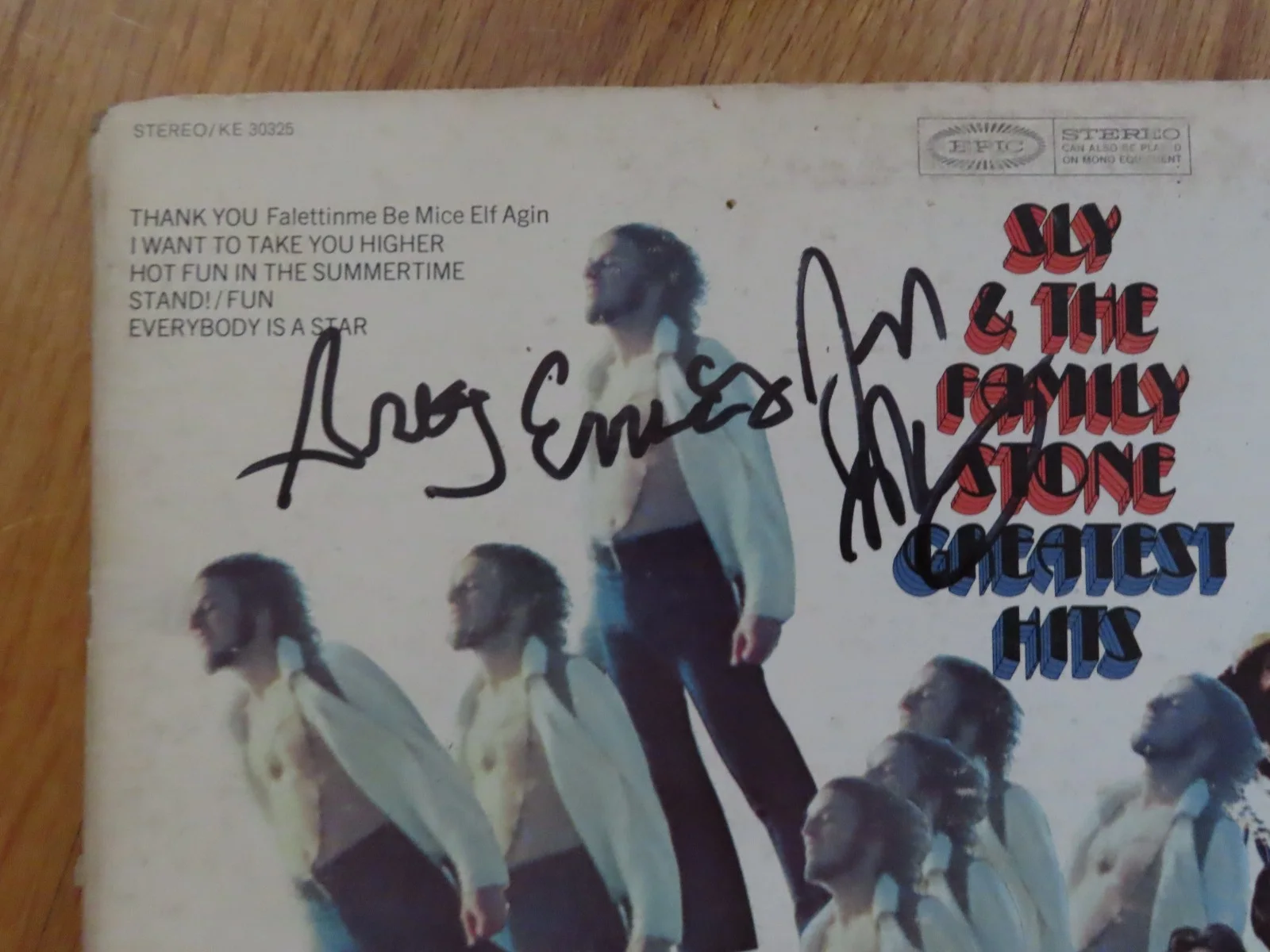 Greg Errico Jerry Martini SLY & FAMILY STONE signed Greatest Hits 1970 Record, изображение 2