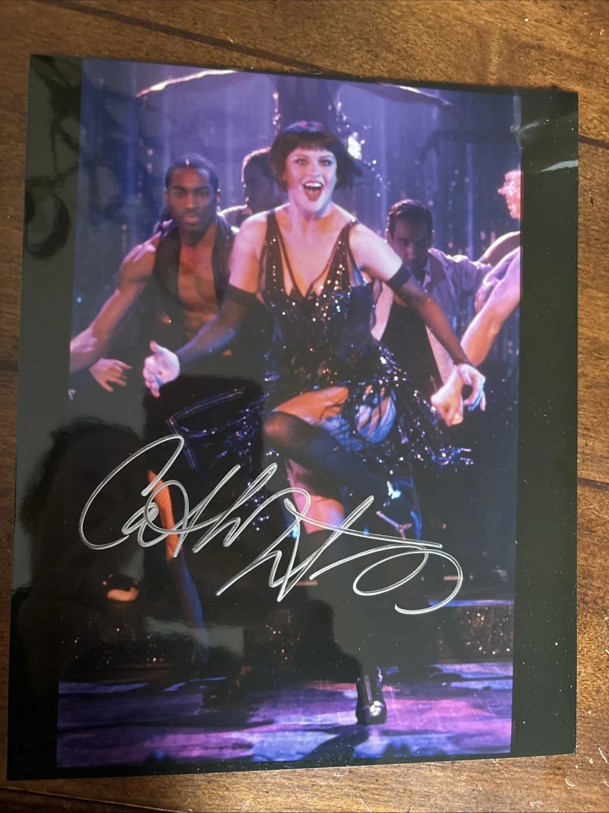 Catherine Zeta Jones — CATHERINE ZETA JONES Chicago 11X14 Autographed Photo with Letter of Authenticity