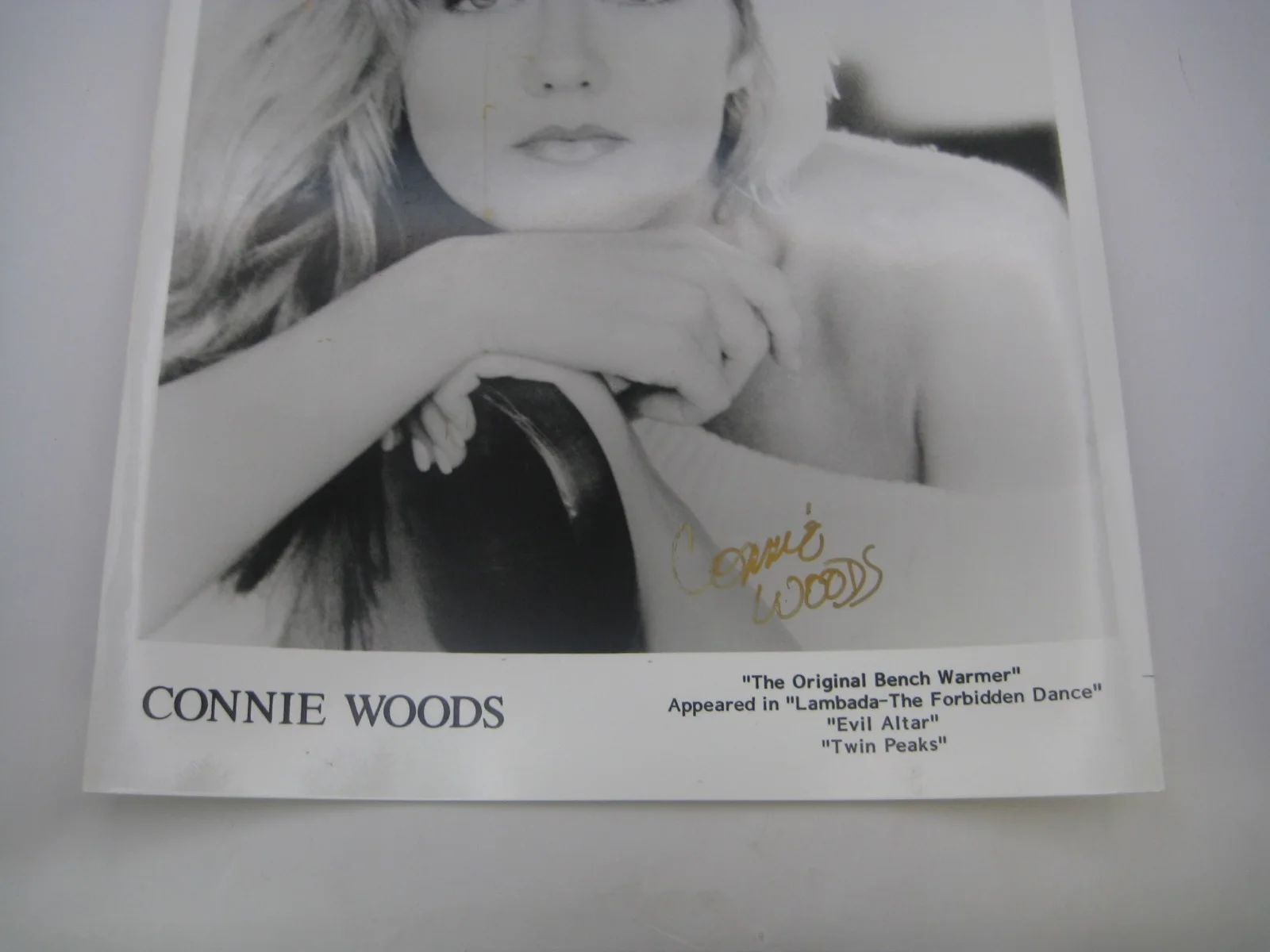 CONNIE WOODS — CONNIE WOODS ACTRESS AUTOGRAPHED 8X10 PHOTO COA FREE SHIP!, image 2