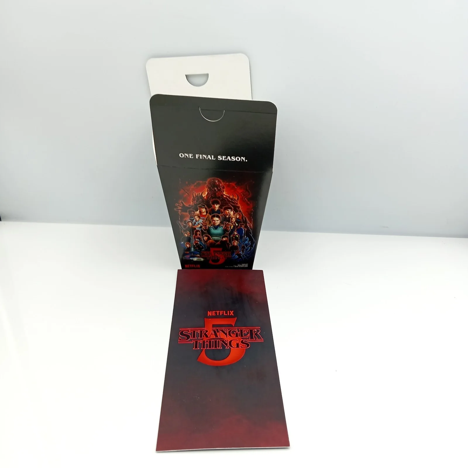 STRANGER THINGS 5 UK PREMIERE GOODY BAG POSTER TICKET POPCORN LOLLIPOPS, изображение 3