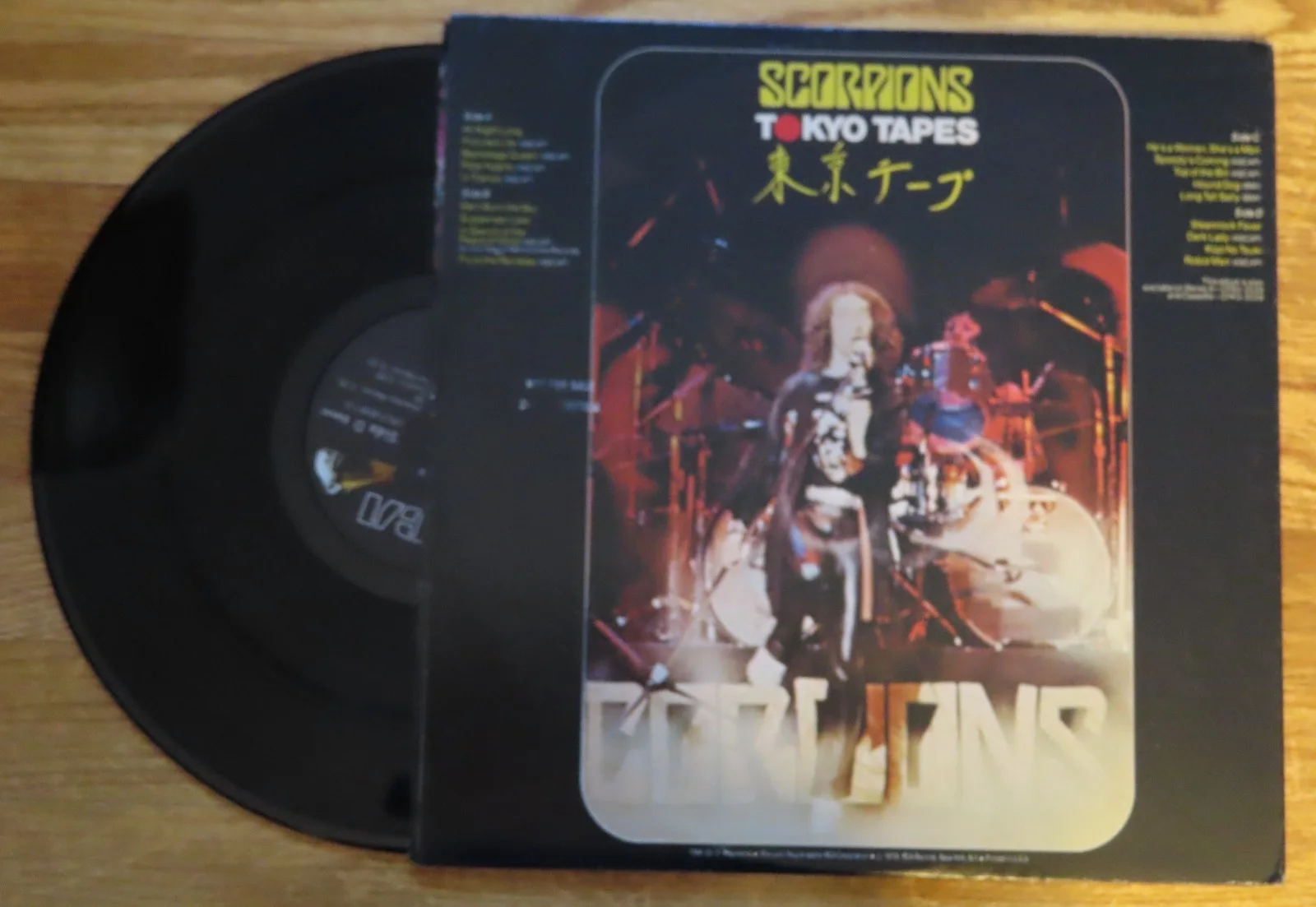 SCORPIONS' ULI JON ROTH signed TOKYO TAPES 1978 RecordS "We'll Burn the Sky", изображение 3