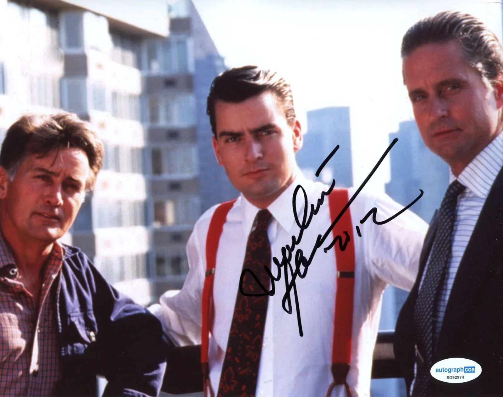 MARTIN SHEEN — Martin Sheen signed "WALL STREET" 8x10 Photo r Charlie Michael Douglas ACOA COA, изображение 3