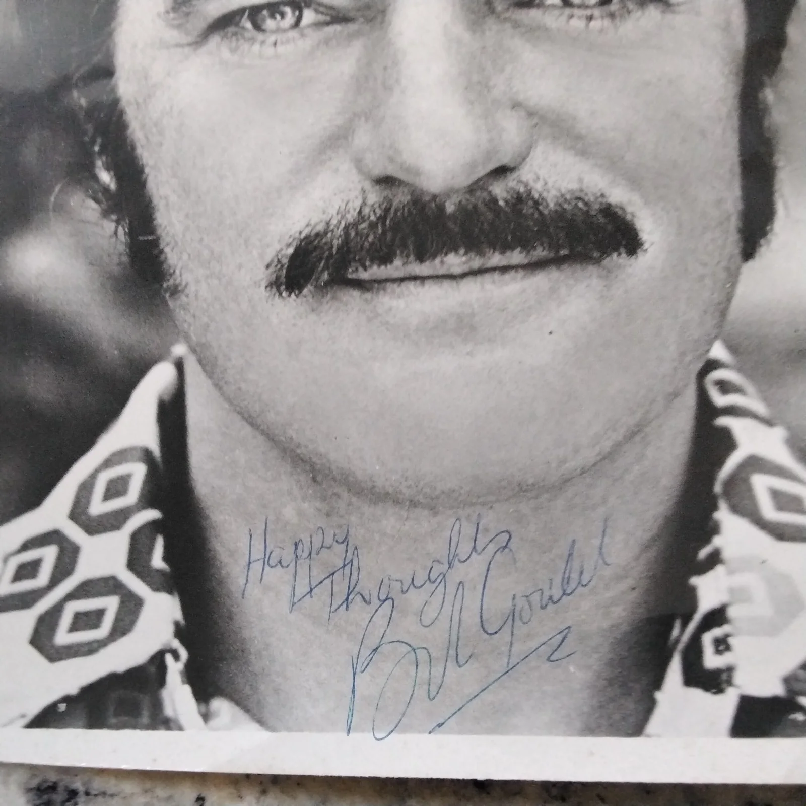 Robert Goulet SIGNED Photo Movie Stage Actor Singer Camelot Naked Gun Happy Time, изображение 3