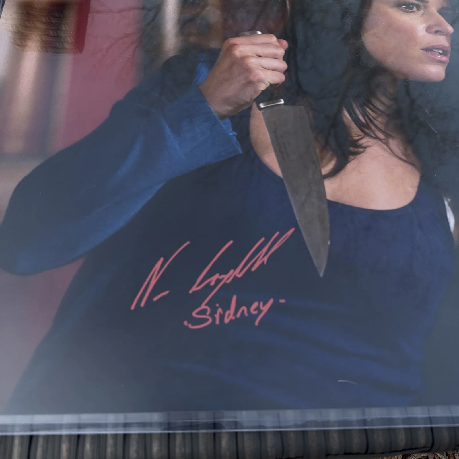Neve Campbell — Neve Campbell Signed 16x20 Scream Photo BAS Sidney Prescott, изображение 2