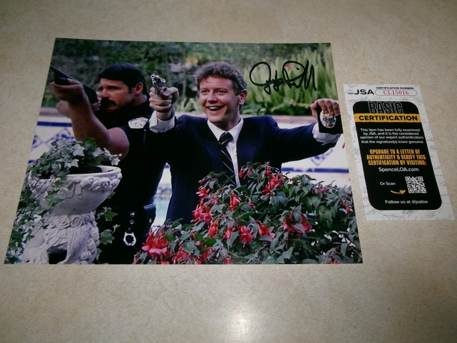 Judge Reinhold — Beverly Hills Cop Judge Reinhold Signed 8x10 Color Photo JSA CERT