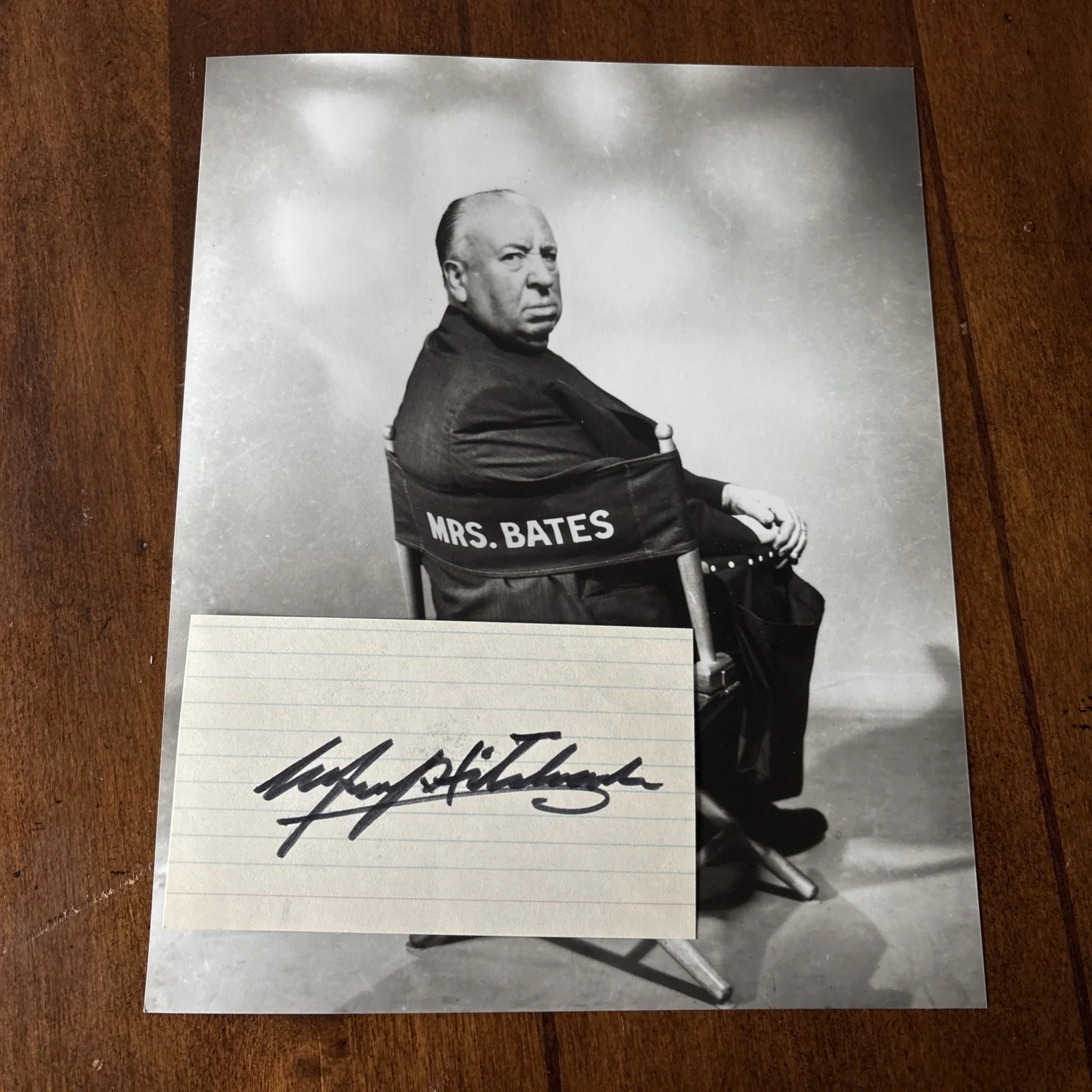 Alfred Hitchcock — Alfred Hitchcock’s Autograph With Picture COA