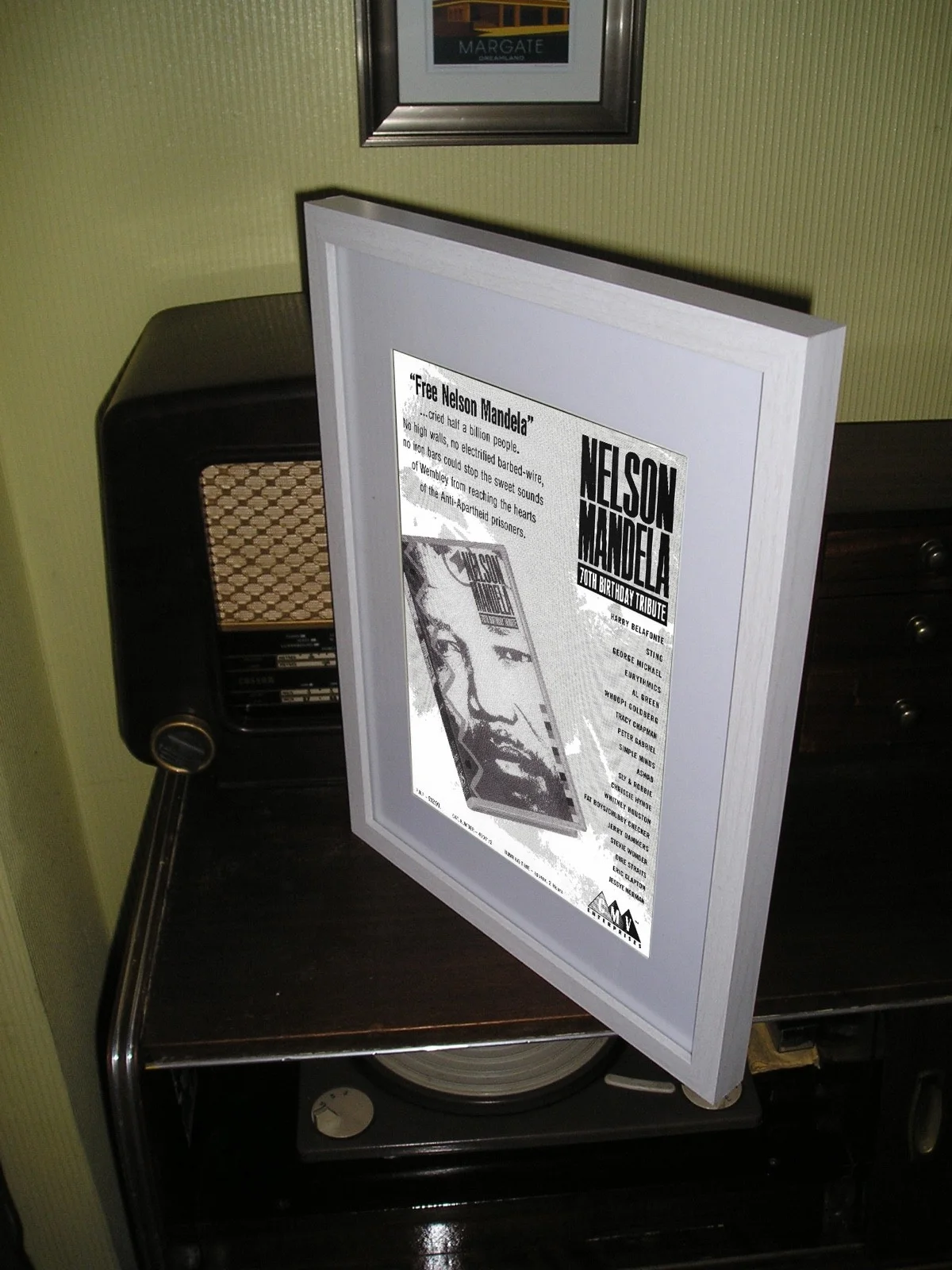 NELSON MANDELLA'S 70TH BIRTHDAY TRIBUTE VIDEO+FRAMED PRESS AD POSTER+1989, изображение 2